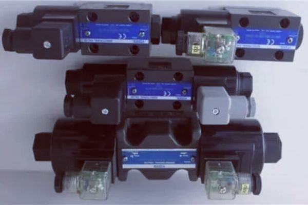 DSG-01，DSG-03，DSG-005系列油研電磁閥，YUKEN電磁換向閥