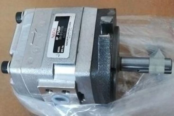 日本NACHI不二越液壓泵IPH-2B-8-11特點，性能，應(yīng)用與優(yōu)勢